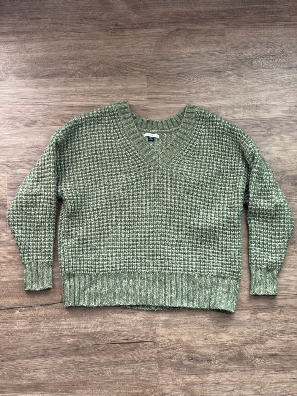 AE Oversized Big Hug Waffle V-Neck Pullover Sweater Faded Olive Green Size XS